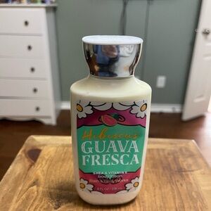 Bath & Body Works Hibiscus Guava Fresca Body Lotion - Cream and Green
